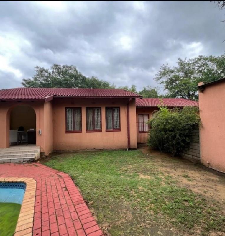 3 Bedroom Property for Sale in Sasolburg Ext 11 Free State
